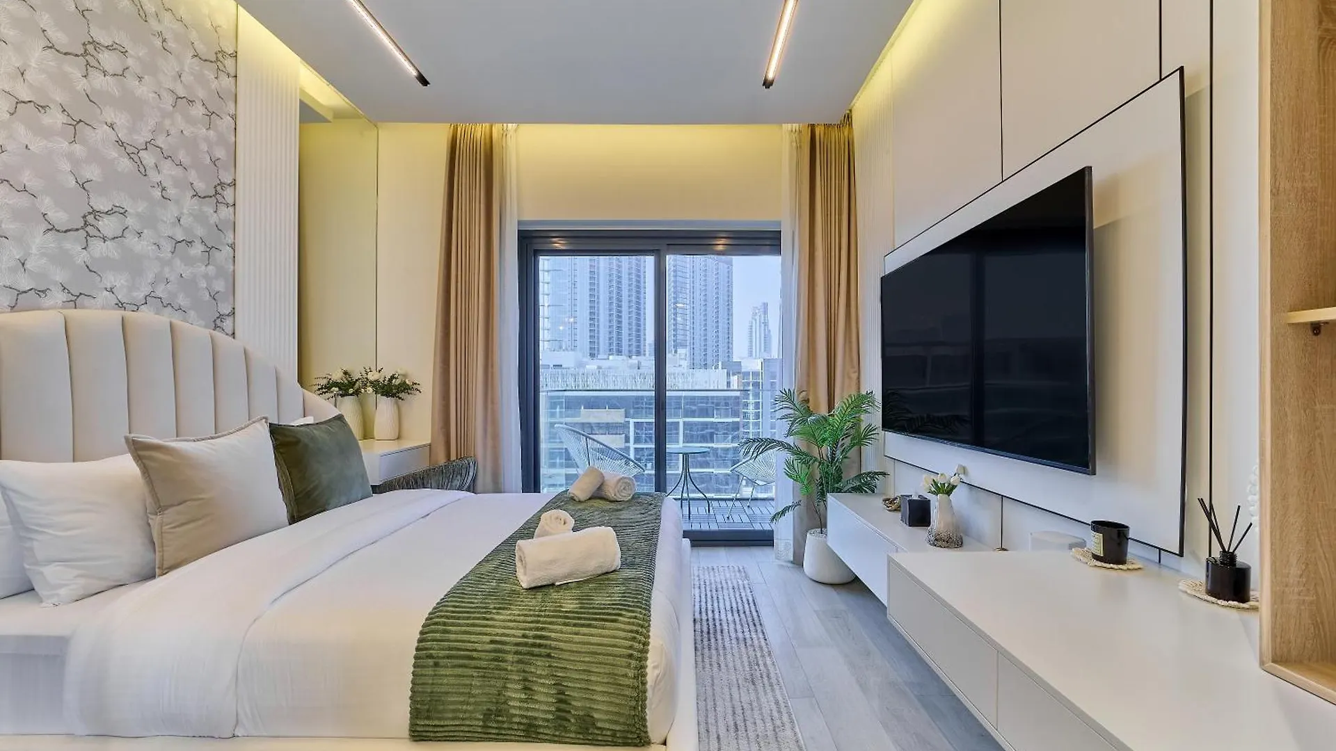 Apartment Bright Studio In Azizi Riviera Perfect Getaway Dubai
